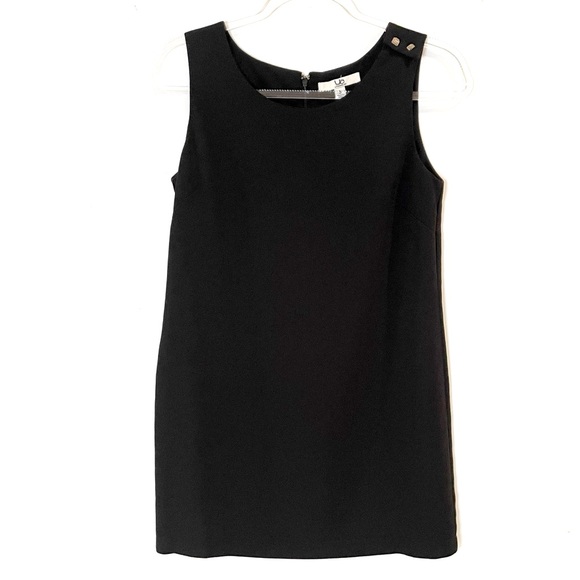 Ya Los Angeles Dresses & Skirts - Ya Los Angeles Black Sleeveless Mini Dress